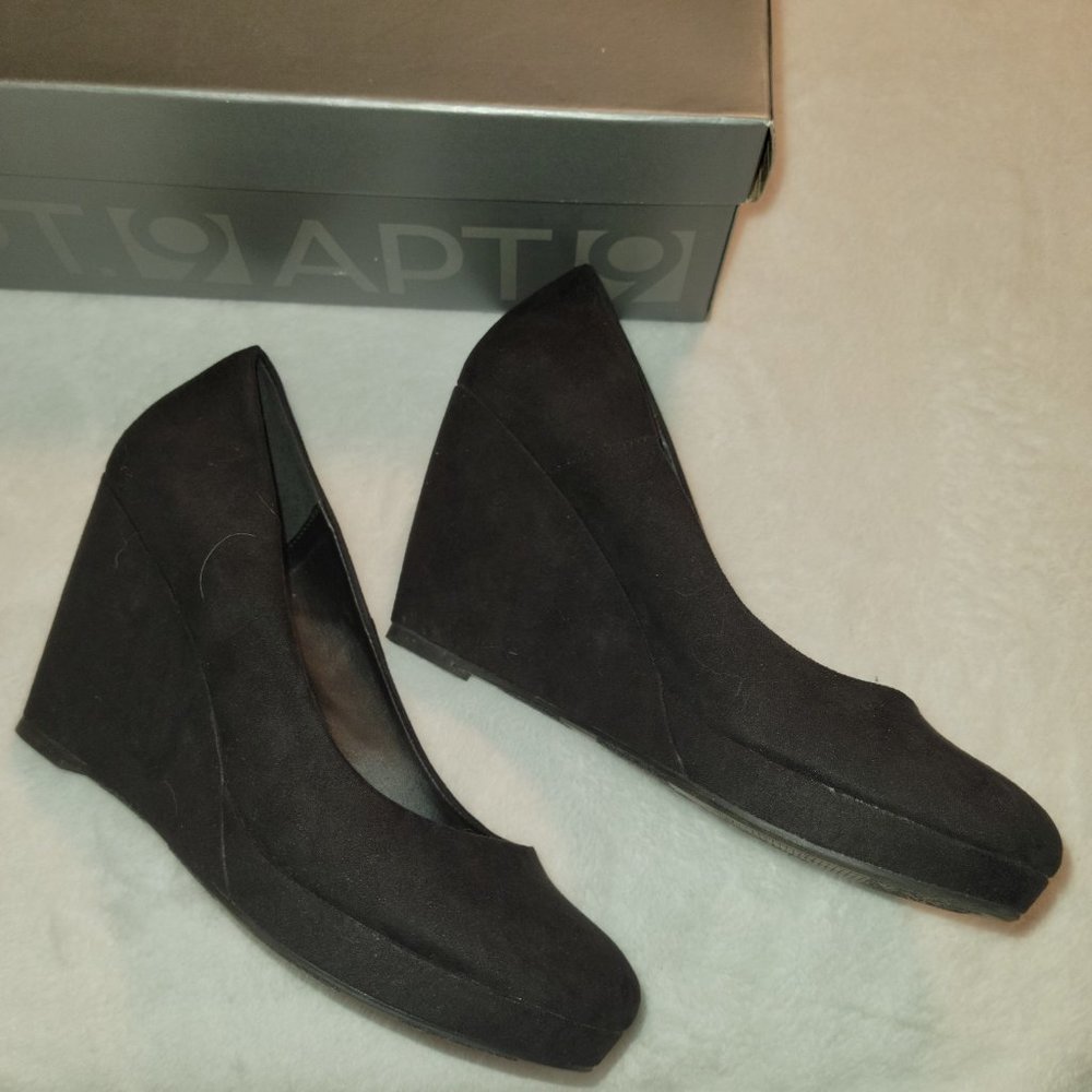 Apt 9 Black Wedge Heels